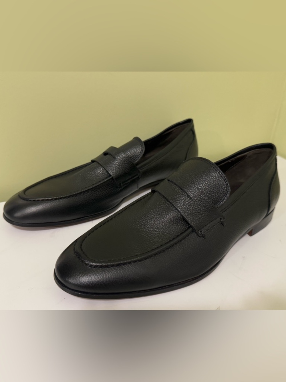 To Boot New York Ravello black Leather Loafers size 9.5 men H20N6 - Picture 3 of 11